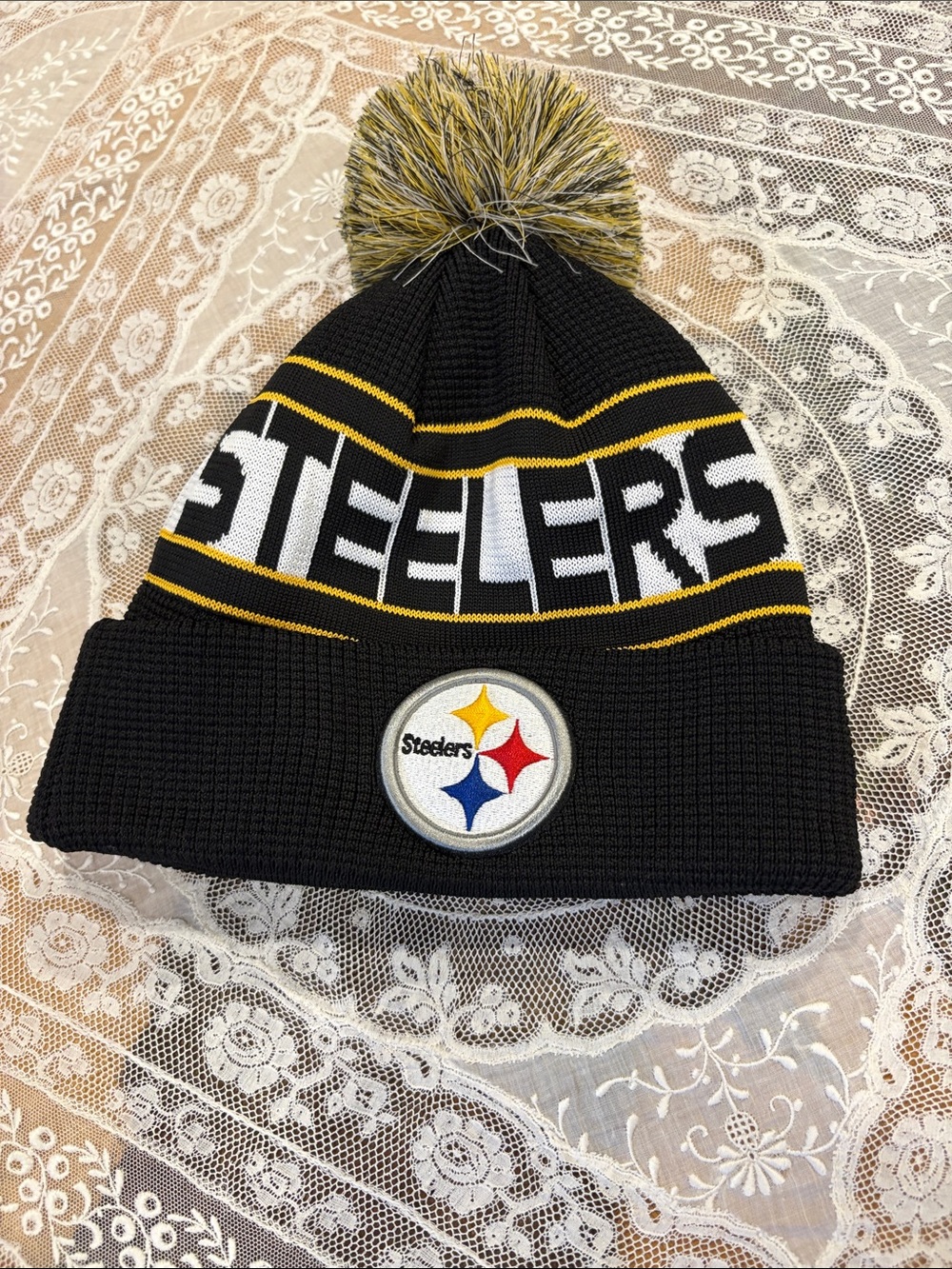 Kids Black & Yellow Pom Pom Beanie Hat - Steelers Design